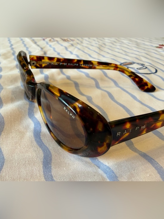 Vintage Y2K Ralph Lauren Tortoiseshell Oval Sunglasses ??️? main image 12
